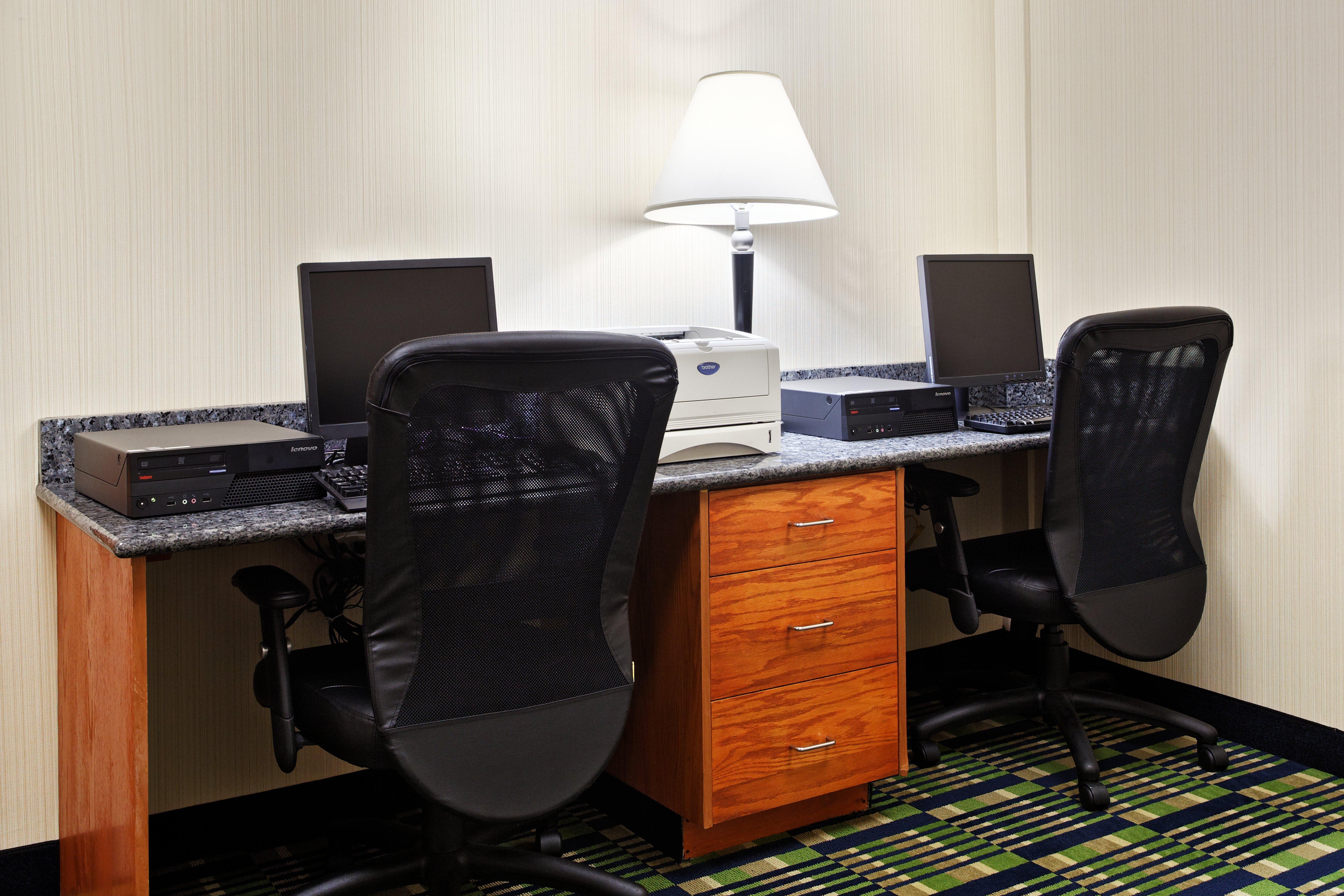 Holiday Inn Express Richmond-Brandermill-Hull Street By Ihg Eksteriør bilde