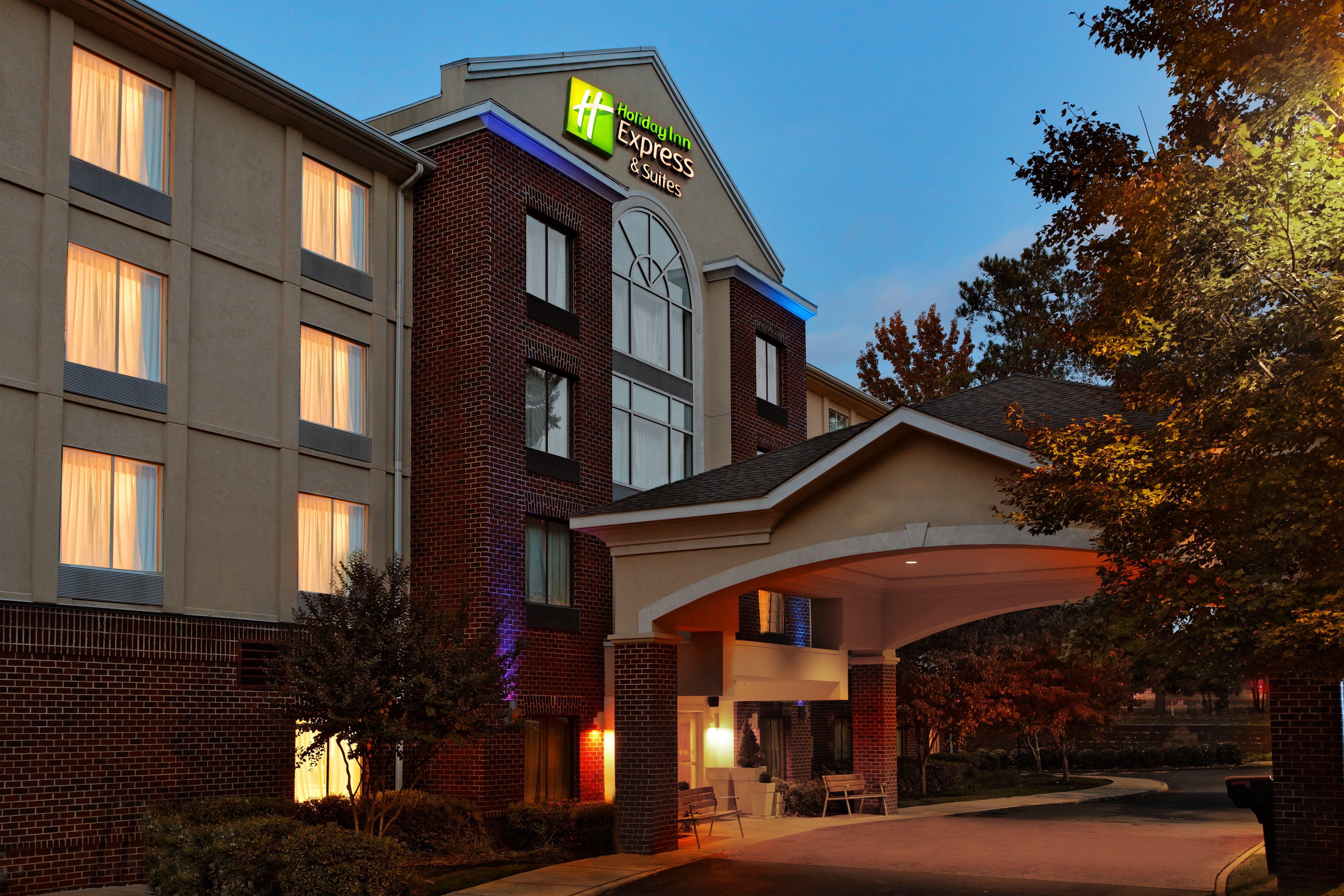 Holiday Inn Express Richmond-Brandermill-Hull Street By Ihg Eksteriør bilde